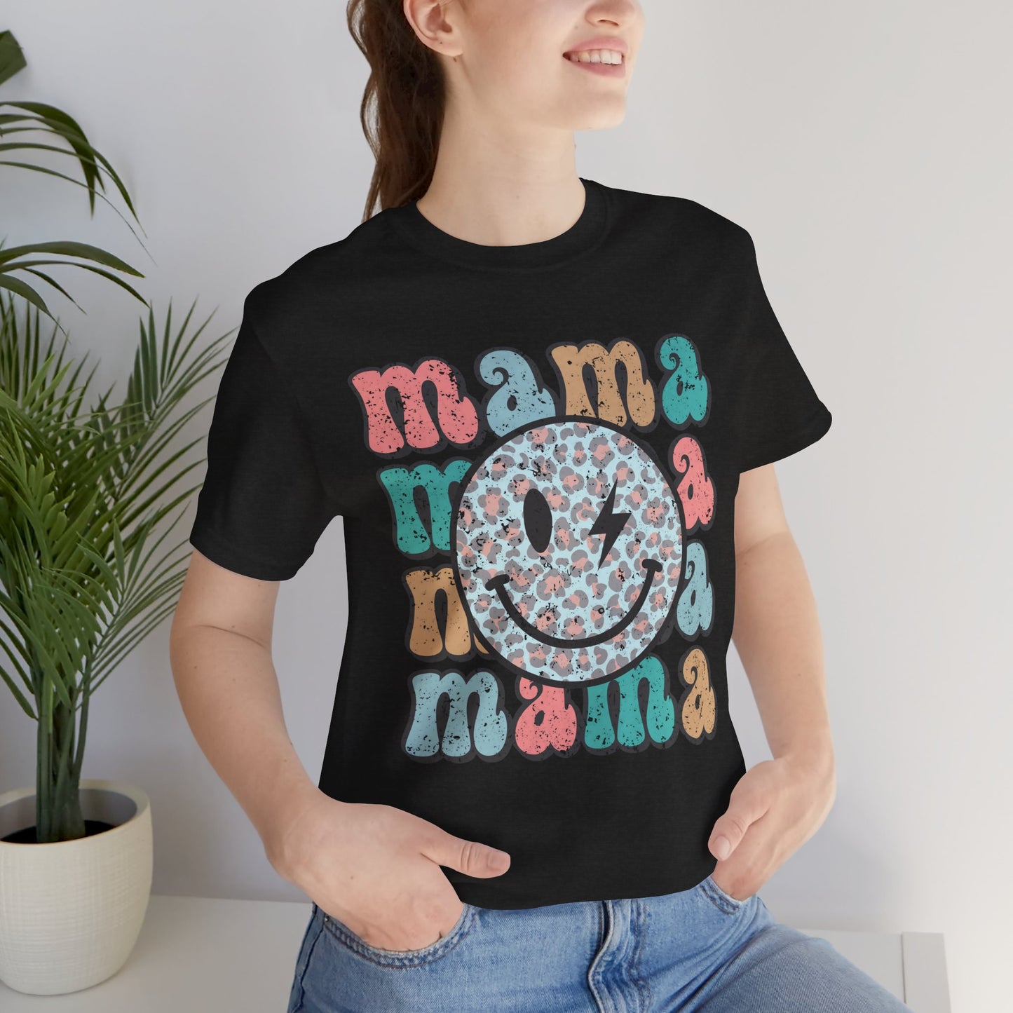 Mama Smiley Tee